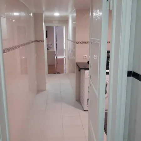 Apartment Ly's House In Centre