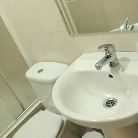 Ly's House In Centre Apartment